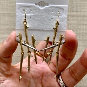 Alexis Bittar Chandelier earrings